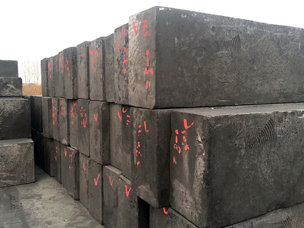 Graphite block